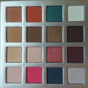 Trolls pallete from Pur